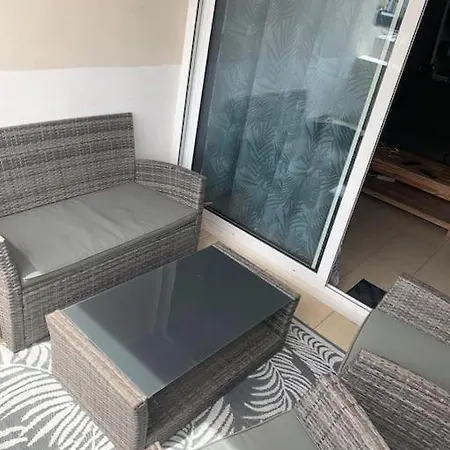Appartement T2 Lumineux Frontignan Exterior photo